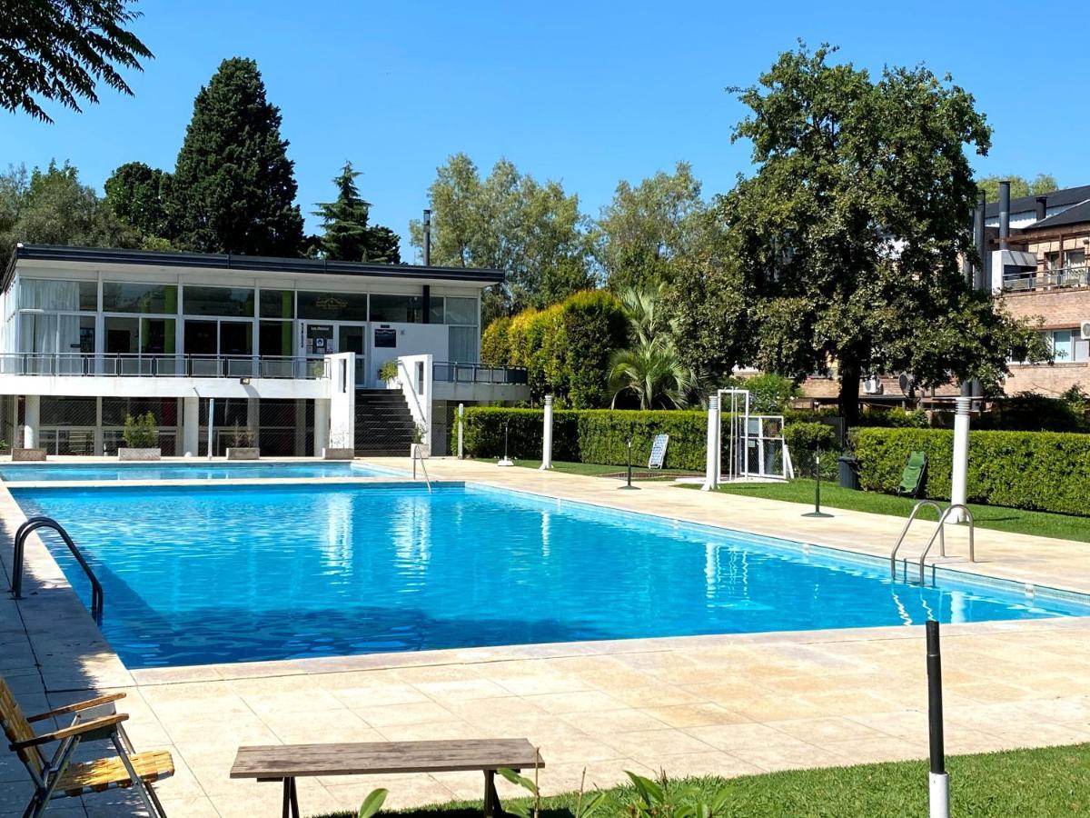 Hermoso Apartamento En Country Hosp Univ Austral Pilar  Exterior foto